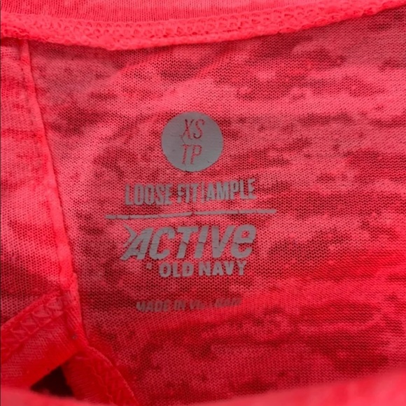 Old Navy Active XS tee - Picture 3 of 5